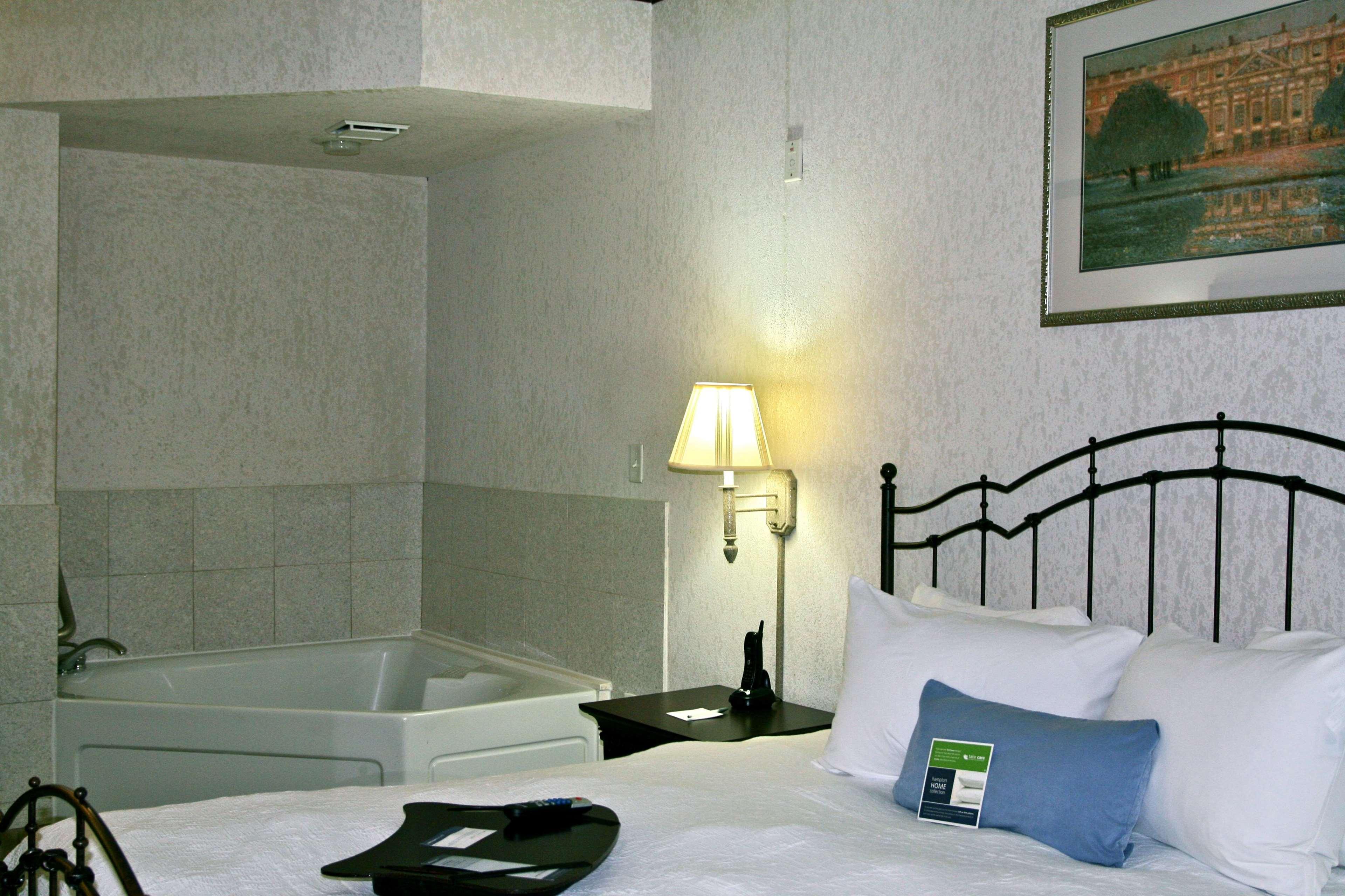 Hampton Inn And Suites Лафкин Экстерьер фото